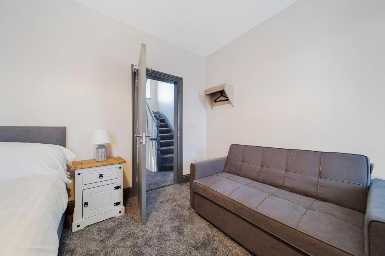 Magee Town House 'Sleeping 8 Guests' Villa Londonderry Eksteriør bilde